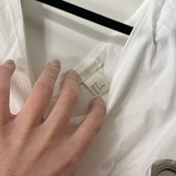 White top with grommets and ties on sides - Picture 3 of 3